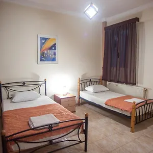 retro-chic-apartment-in-argostoli-town.kefaloniahotels.net/